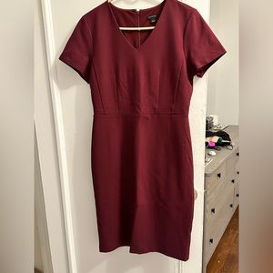 Ann Taylor Sheath - sz 6